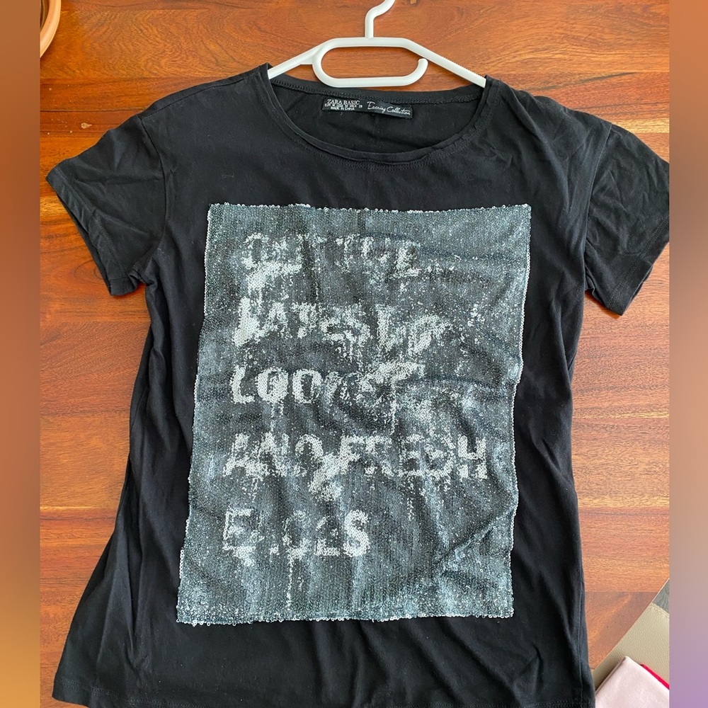 🤩2 for $30🤩🤩 Zara sequins t-shirt